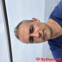 Cjcool80´s dating profil. Cjcool80 er 43 år og kommer fra København - søger Kvinde. Opret en dating profil og kontakt Cjcool80