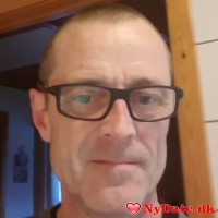 Lillebro´s dating profil. Lillebro er 55 år og kommer fra Midtjylland - søger Kvinde. Opret en dating profil og kontakt Lillebro