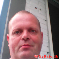 genertfyr123´s dating profil. genertfyr123 er 52 år og kommer fra Sønderjylland - søger Kvinde. Opret en dating profil og kontakt genertfyr123